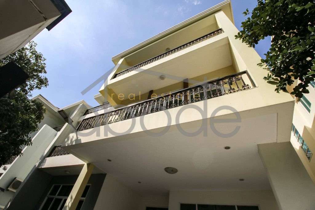 Luxury villa for rent Diamond Island