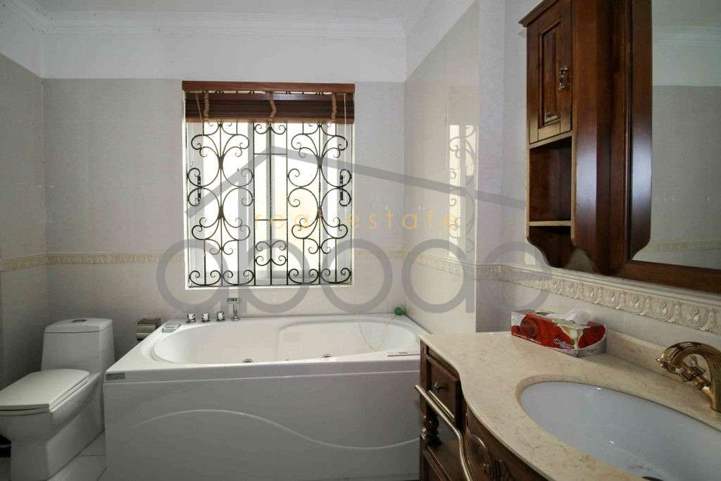 Luxury villa for rent Diamond Island