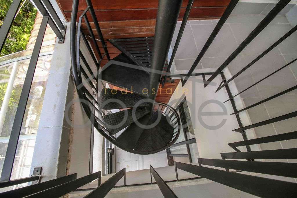 1 bedroom second floor apartment for rent BKK