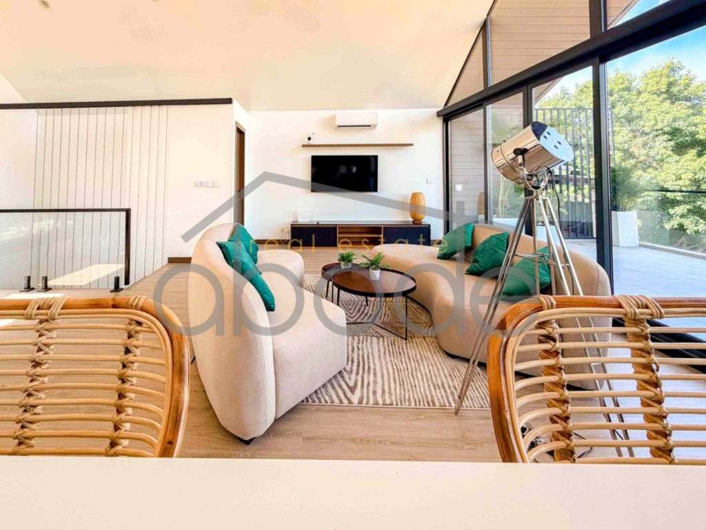 3 bedroom apartment for rent Daun Penh