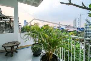 Daun Penh Riverside apartment for rent
