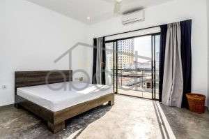Duplex apartment for rent Daun Penh central phnom Penh