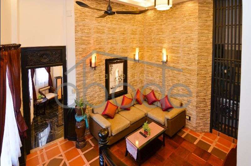 Stunning 2-bedroom split-level apartment for rent | Daun Penh, Royal Palace area | Phnom Penh