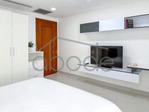 2 bedroom apartment BKK 1 for rent central Phnom Penh