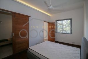 2 bedroom apartment for rent Riverside Daun Penh