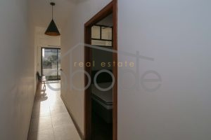 2 bedroom apartment for rent Riverside Daun Penh
