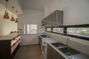 2 bedroom apartment for rent Riverside Daun Penh