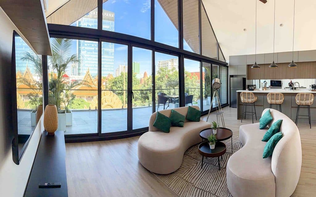 3 bedroom apartment for rent Daun Penh 6