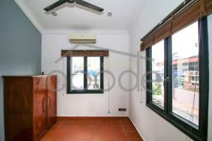 3 bedroom modern apartment for rent Daun Penh BKK 1