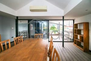 3 bedroom modern apartment for rent Daun Penh BKK 1