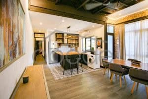 3 bedroom renovated flathouse for rent BKK1