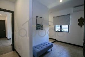3 bedroom renovated flathouse for rent BKK1
