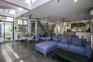 3 bedroom renovated flathouse for sale BKK 1 7 Makara central Phnom Penh