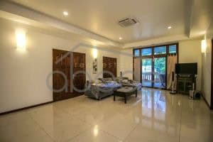 Apartment for rent Wat Phnom central Phnom Penh DP11C3