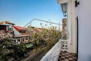 Colonial 3 bedroom renovated flathouse for sale Riverside Daun Penh