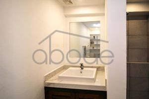 Colonial riverfront apartment for rent