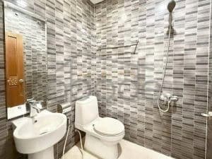 Duplex villa house for rent Royal Palace central Phnom Penh