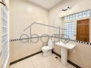 Duplex villa house for rent Royal Palace central Phnom Penh
