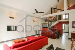 Duplex villa house for rent Royal Palace central Phnom Penh