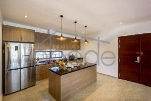 Penthouse apartment for rent BKK 2 central Phnom Penh