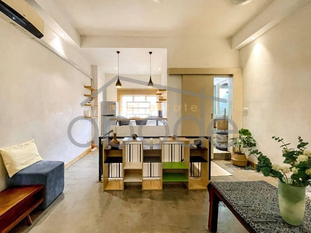 Renovated flathouse for rent BKK 3