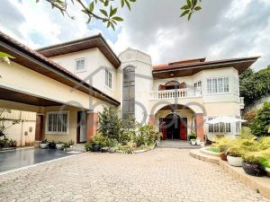 Villa for rent Toul Kork central Phnom Penh