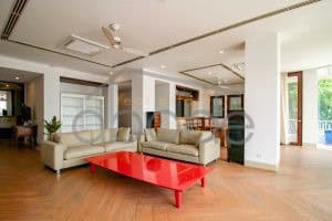 apartment for rent Daun Penh Riverside