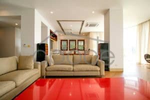 apartment for rent Daun Penh Riverside