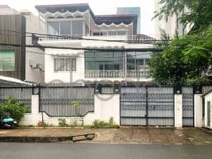Villa for rent BKK 1 swimming pool