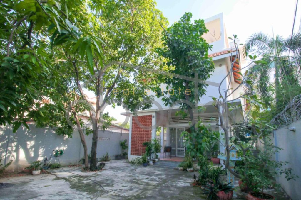 villa for rent Russian Hospital central Phnom Penh BTPD4