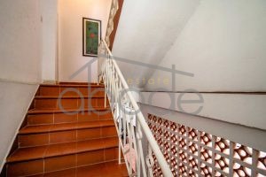 colonial style apartment for rent Daun Penh near BKK 1 central Phnom Penh