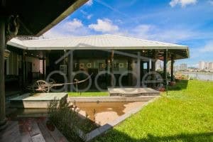 Colonial penthouse apartment for rent Riverside Daun Penh