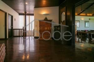 Colonial penthouse apartment for rent Riverside Daun Penh