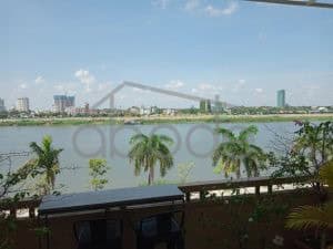 colonial apartment for rent riverside Daun Penh