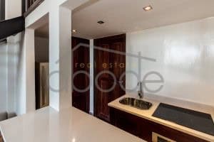 colonial riverside apartment for rent