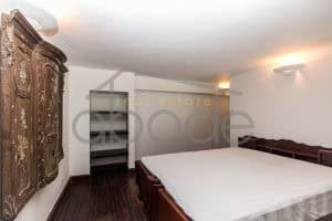 colonial riverside apartment for rent