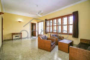 3 bedroom renovated flathouse for rent Daun Penh DP5A1