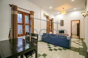 colonial style apartment for rent Daun Penh near BKK 1 central Phnom Penh