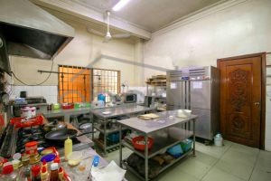business for sale hotel royal palace central Phnom Penh DP5U11