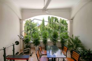 business for sale hotel royal palace central Phnom Penh DP5U11