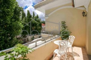business for sale hotel royal palace central Phnom Penh DP5U11