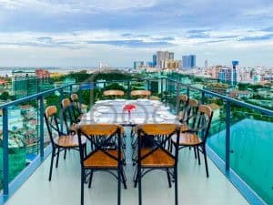 hotel for rent central phnom penh 72 room