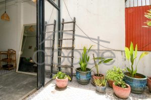 Renovated flathouse for rent central Phnom Penh Kampuchea Krom 7 Makara