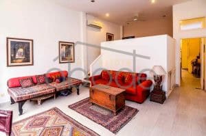 renovated flathouse for sale Daun Penh central Phnom Penh