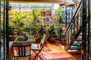 renovated flathouse for sale Daun Penh central Phnom Penh