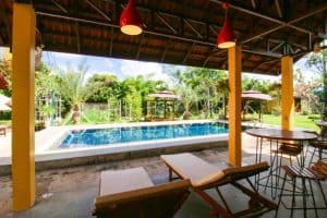 villa for rent takhmau TM010