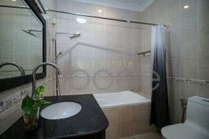 villa-for-rent-rose-gardens-tonle-bassac